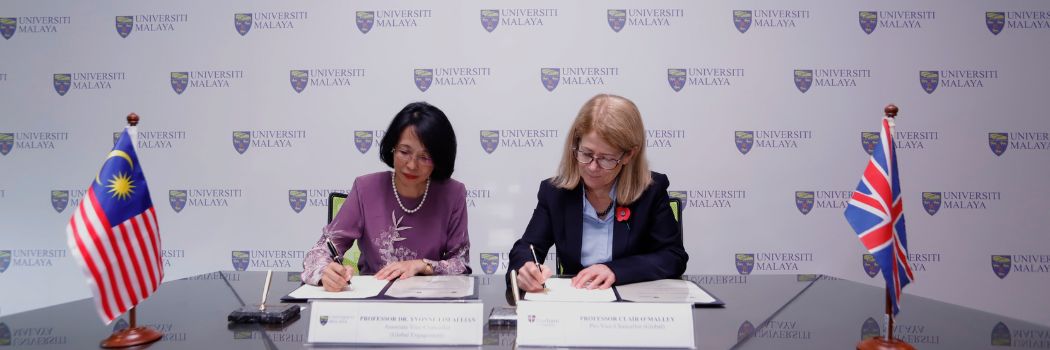 Signing of a memorandum of understanding between Durham University and Universiti of Malaya.