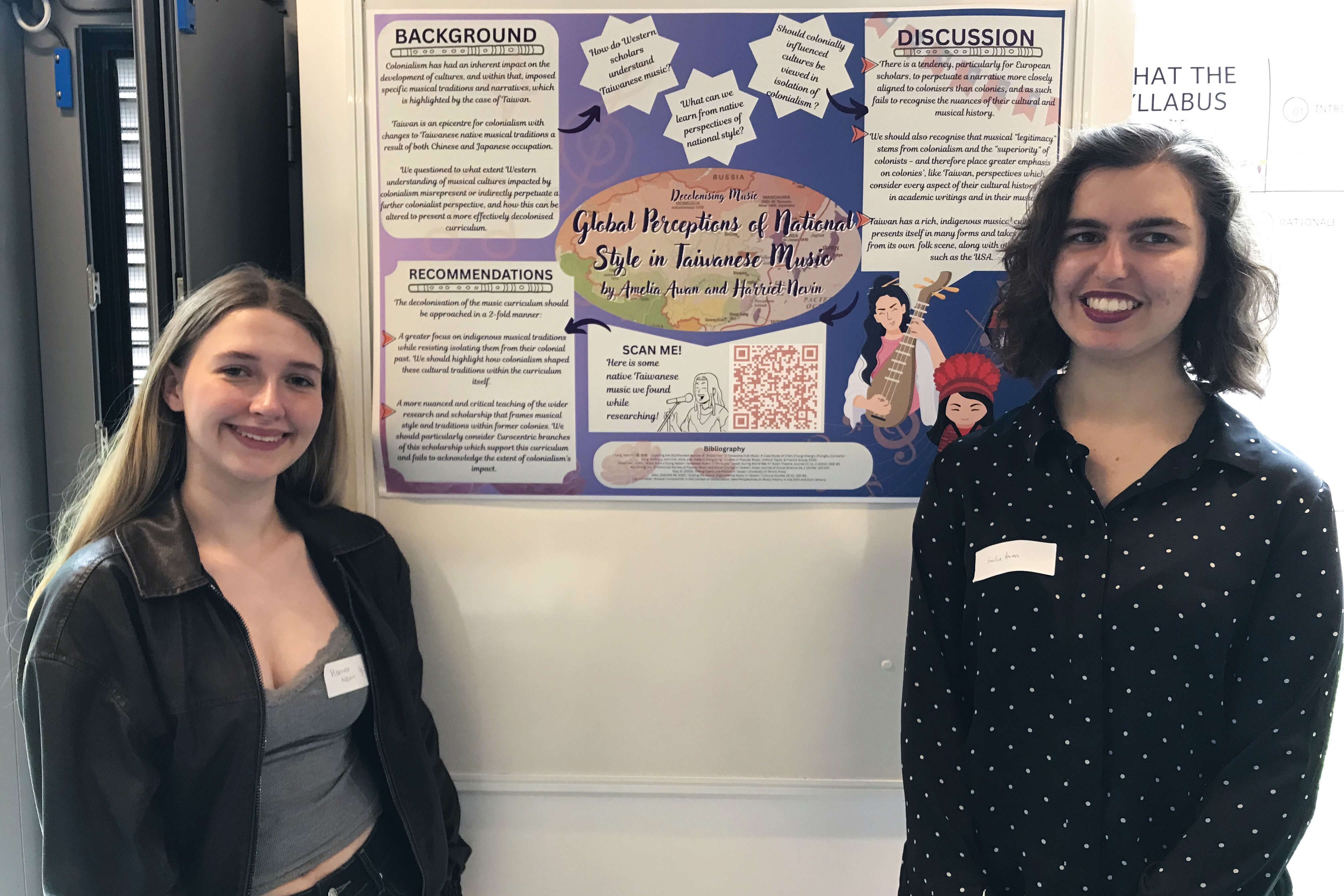 Harriett Nevin (l) and Amelia Awan