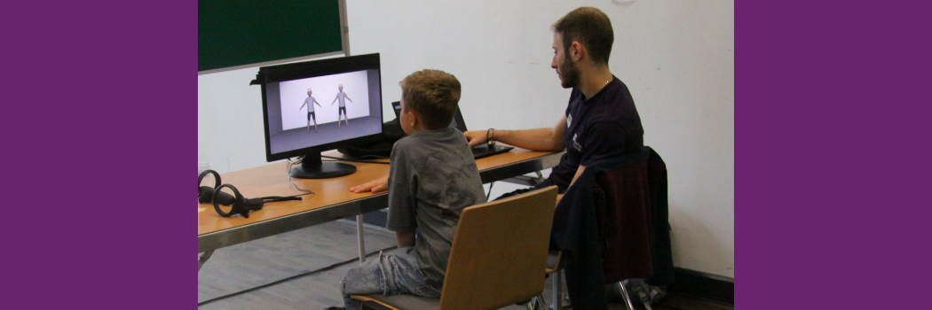 Child observing body image stimuli on a computer screen